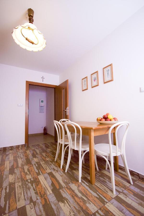 Agroturystyka Pod Jablonia Kazimierz Dolny Ngoại thất bức ảnh